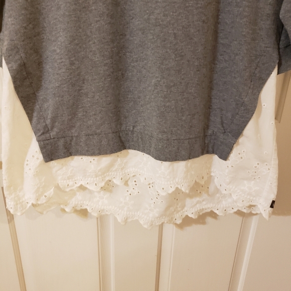 Matilda Jane Gray Blouse Size S - Picture 2 of 5